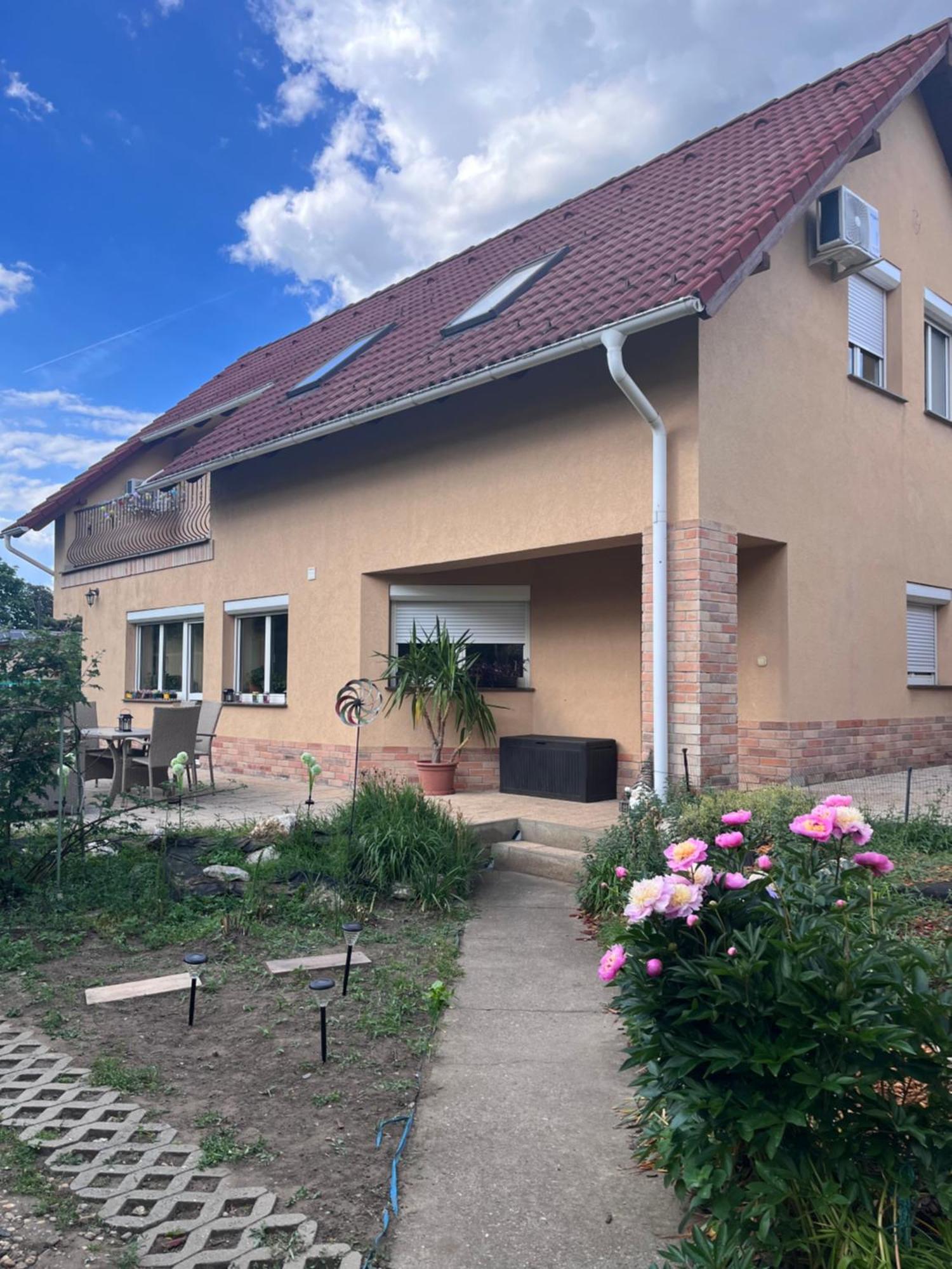Garden Villa Budapest Extérieur photo